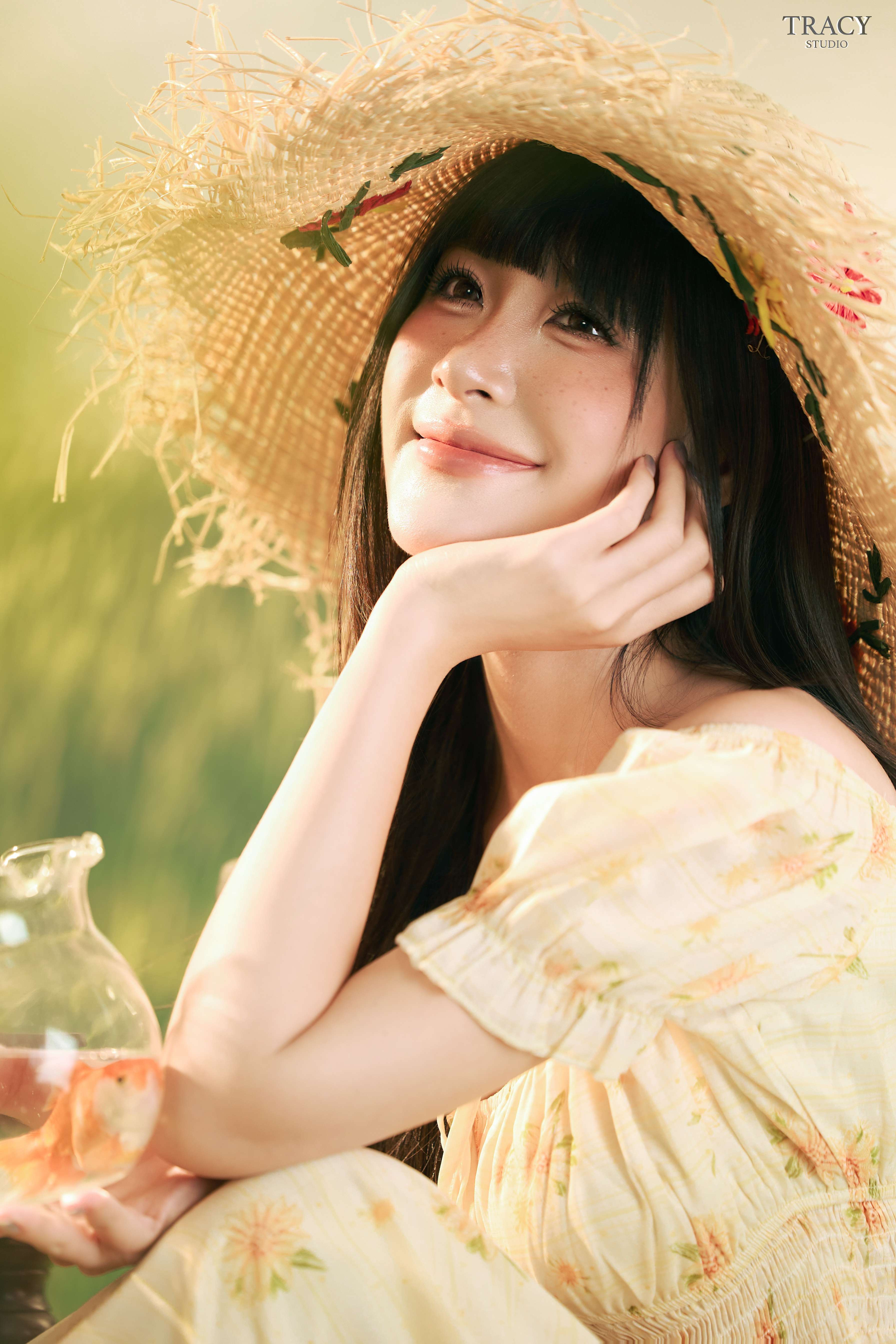 frontend/img/gallery/concept-nang-tho/tracy-studio-chup-dien-vien-trang-emma (5).jpg